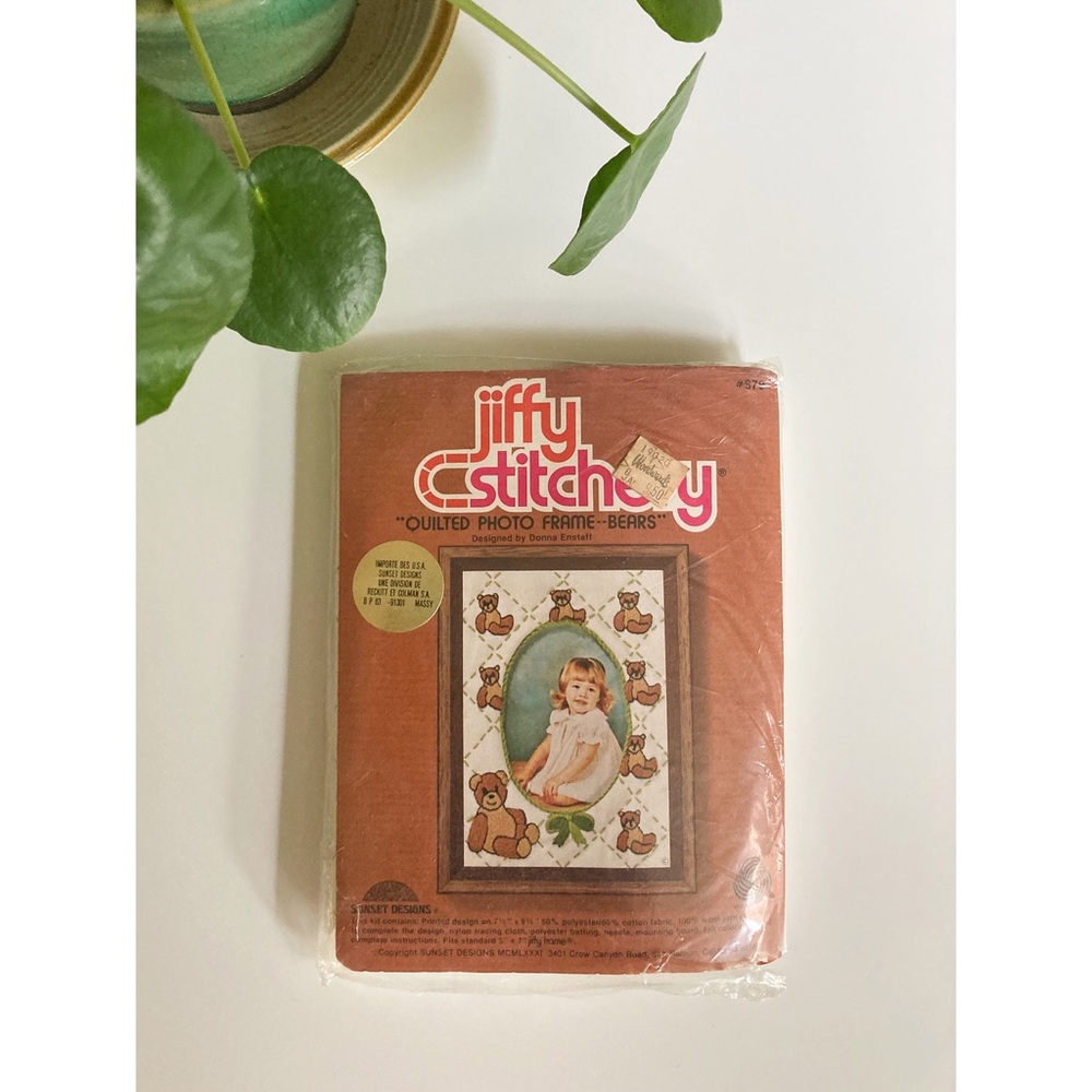 Vintage Jiffy Stitchery Teddy Bear Frame Embroidery Kit Needlepoint Kit DIY Kit